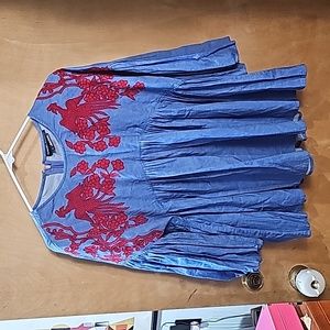 Hemant & Nandita Embroidered Tunic Top